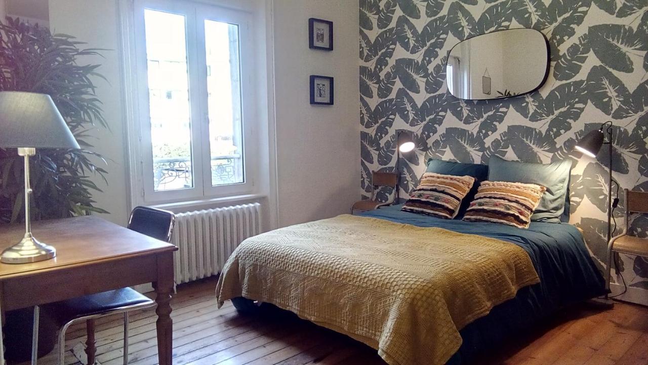 Les Appartements Du 31 - Centre Ville - 1Er Etage - 56 M2 カンペール エクステリア 写真